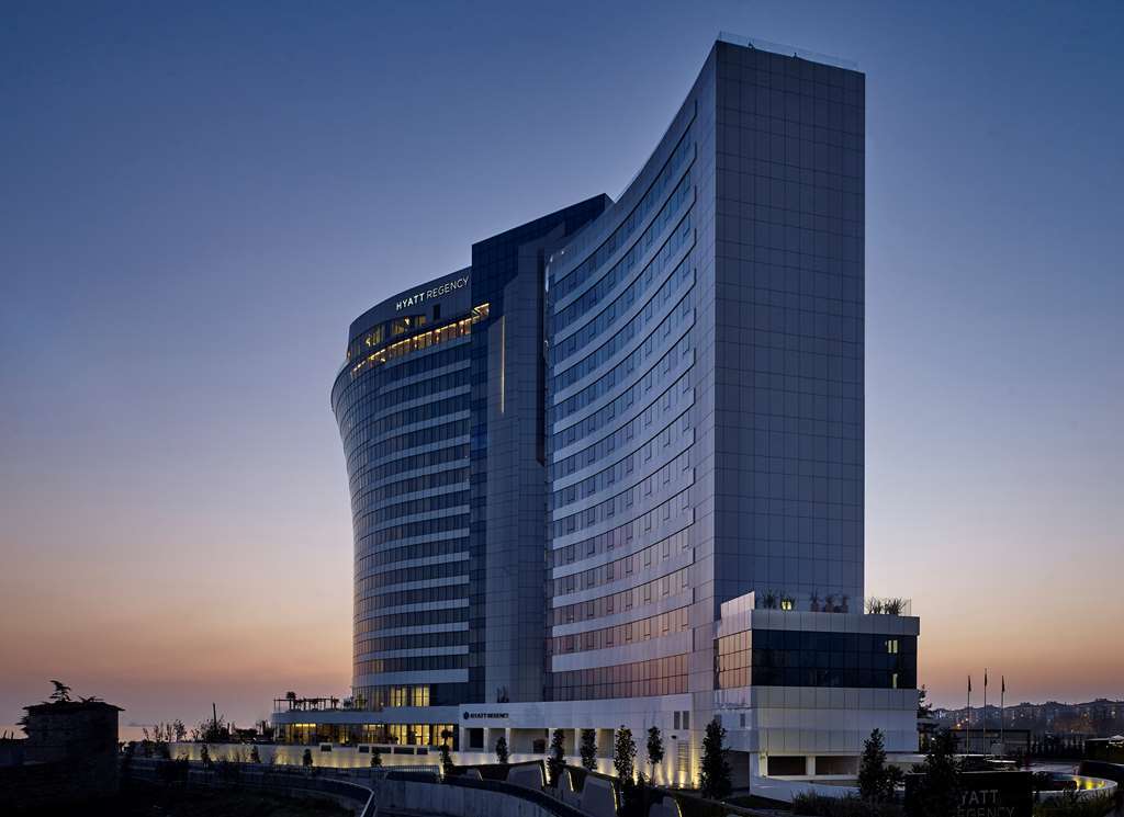 Hyatt Regency Istanbul Atakoy Hotel Exterior photo